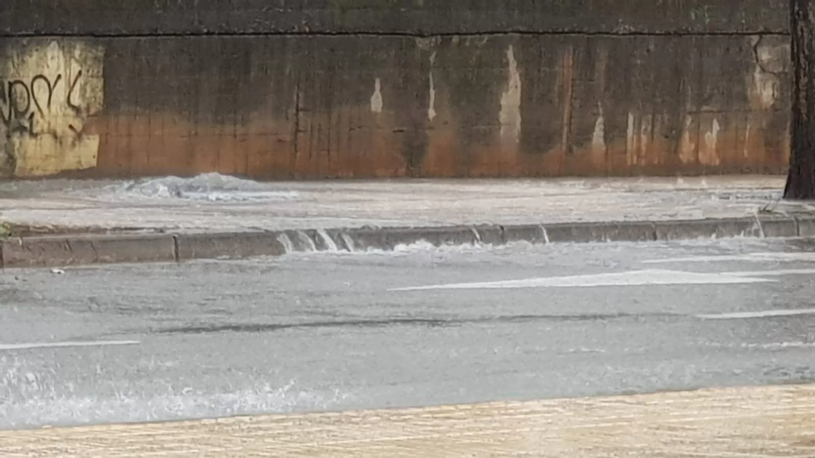 Declarada la alerta meteorológica por lluvia y viento en Burgos