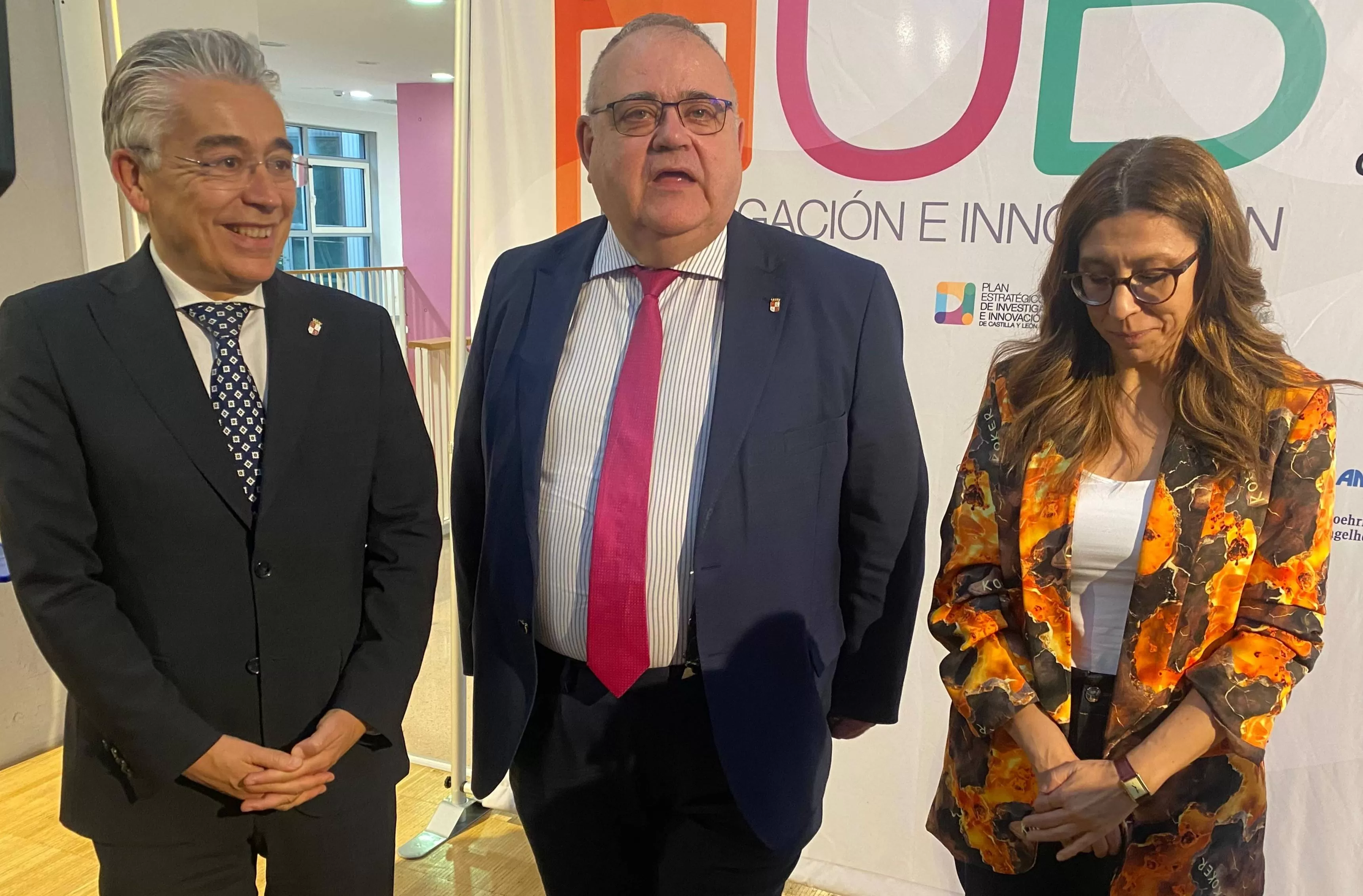 El consejero de Sanidad espera que el Centro de Salud del Silo abra este mes