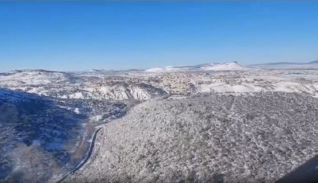 Nieve en el puente: hasta 30 cm en la Sierra de la Demanda y la Ibérica burgalesa