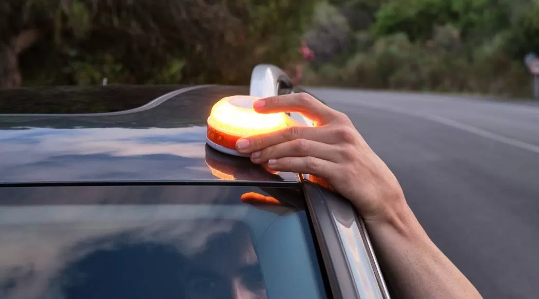 Vox Burgos solicita suspender la obligatoriedad de la baliza V16