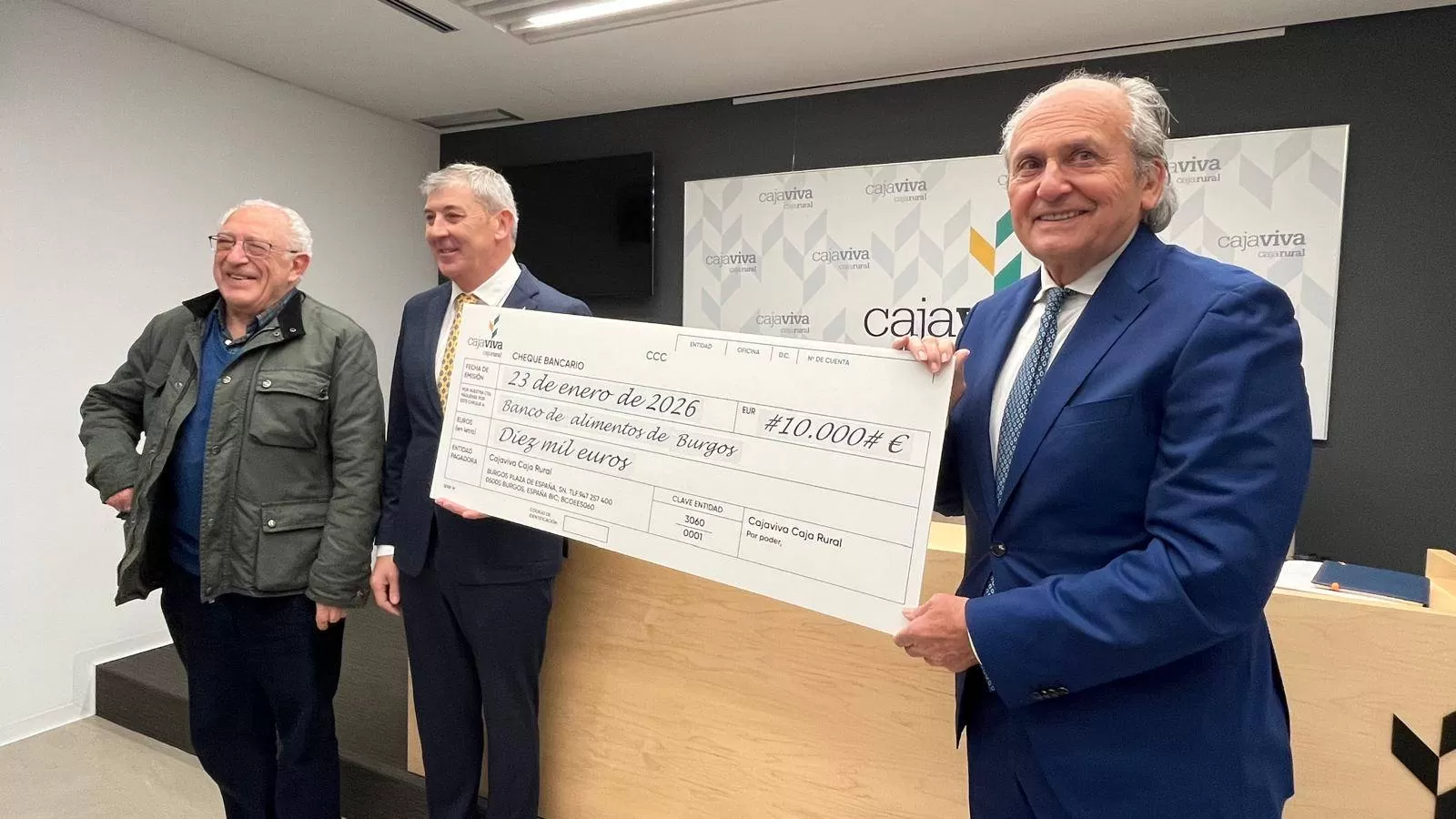 Cajaviva dona 10.000 euros al Banco de Alimentos de Burgos 