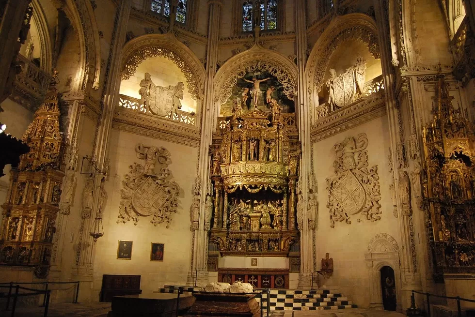 La Catedral de Burgos ha perdido 22.000 visitantes según el PCAS