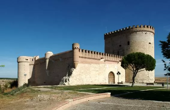 Castillo de Arévalo: una fortaleza con mucha historia