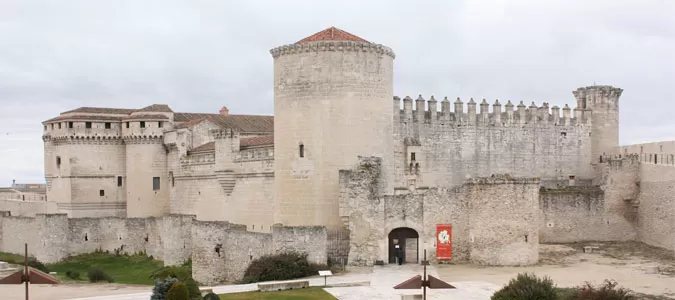 Disfruta del Castillo de los Duques de Alburquerque en Cuéllar