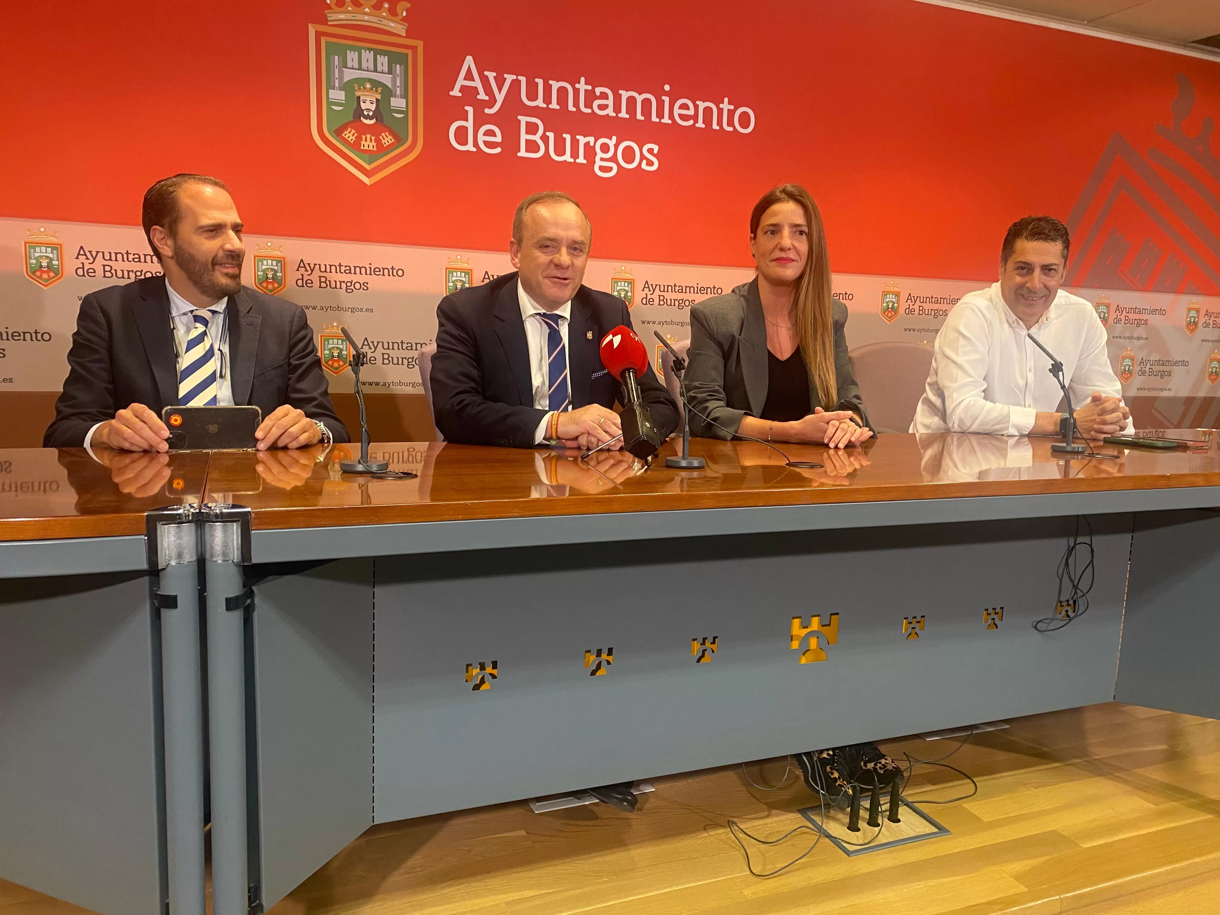 Ni 3.000, ni 4.000, ni 5.000: las intercesiones del Arzobispo de Burgos y del Cardenal