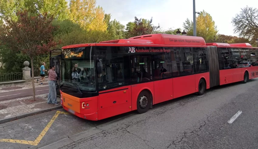 El PSOE propone alargar el recorrido de varias líneas de autobús en Burgos