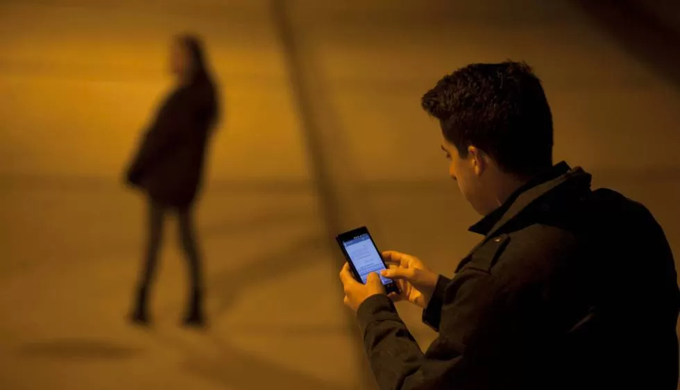 Alertan de nuevos casos de estafas a través de WhatsApp en Burgos