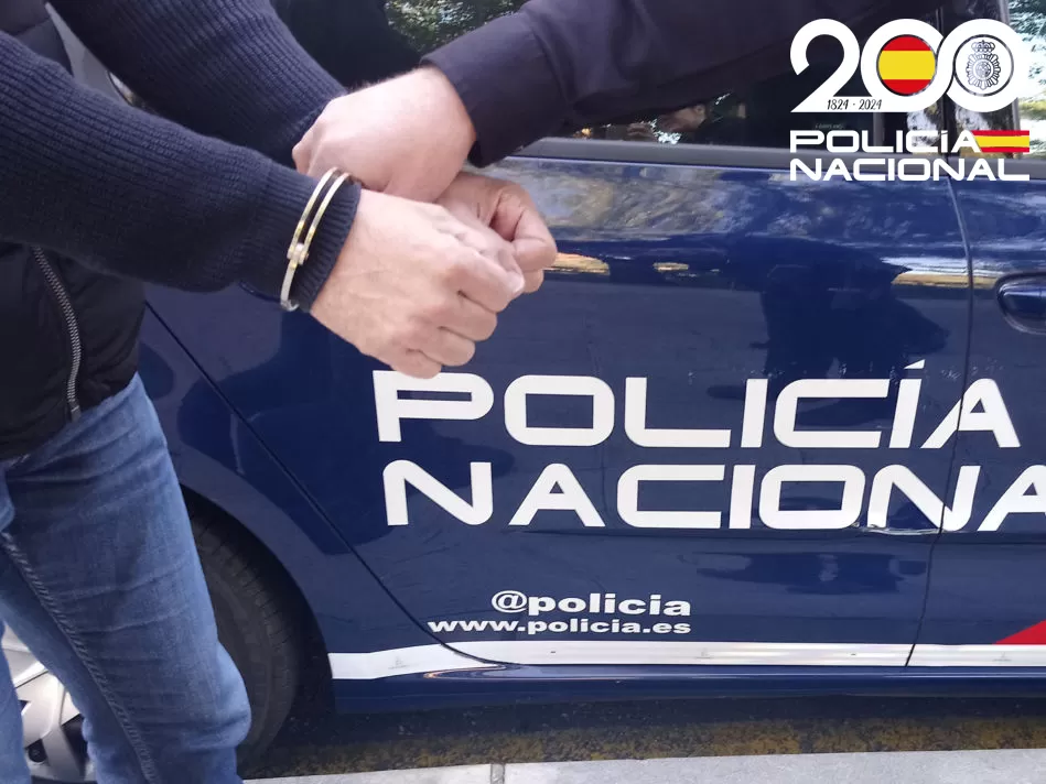 Identifican a dos individuos por sustraer a un vecino de Burgos 3.000 euros